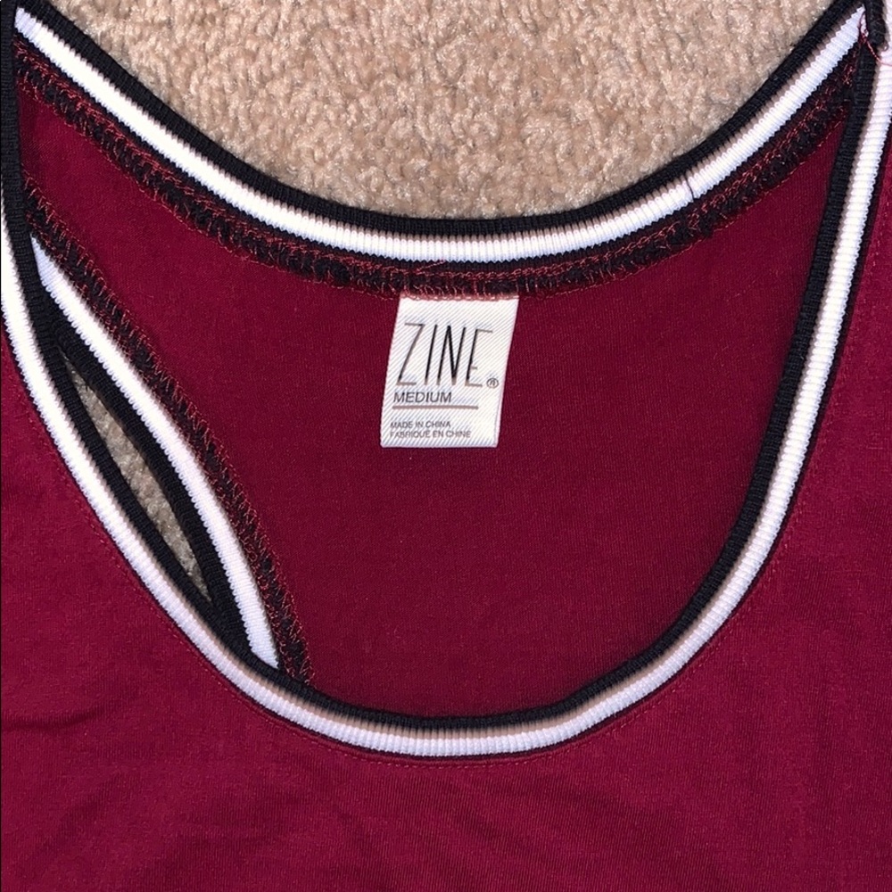 Tank top - Picture 2 of 3